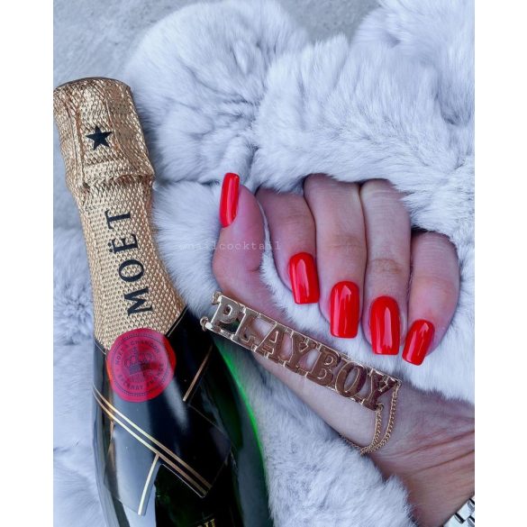 Gel Polish – DN256 - Violent Scarlet 