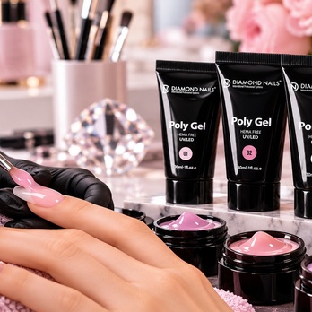 Studio mercato unghie: perché PolyGel è preferito dai professionisti e Diamond Nails è leader